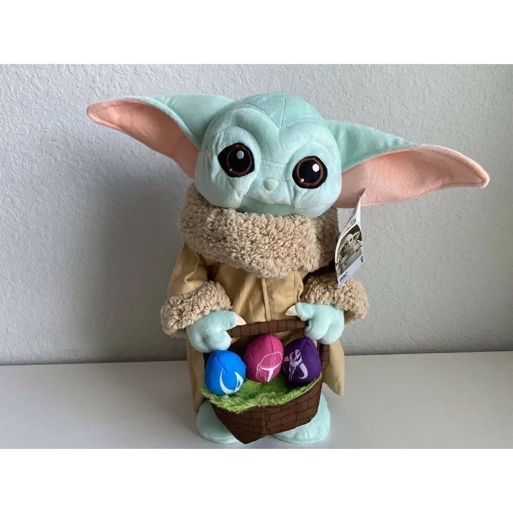 Star Wars The Mandalorian The Child Baby Yoda 19"‎ Easter Eggs Greeter Plush NWT